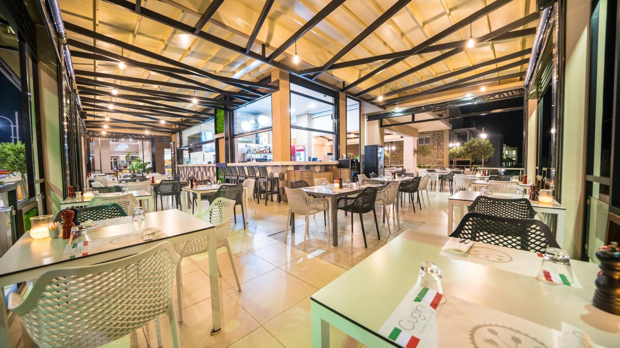 Marika Aparthotel