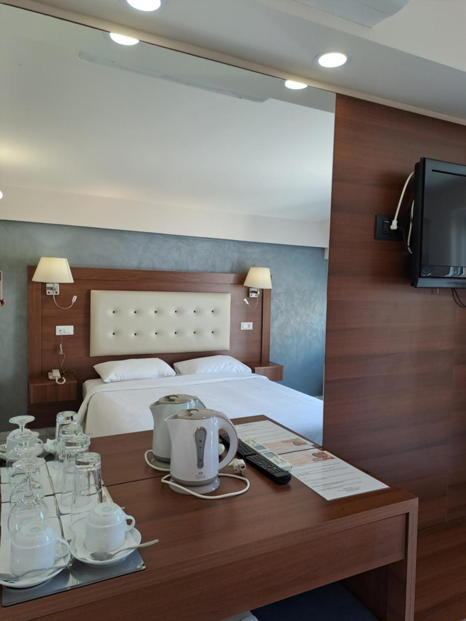 Marika Aparthotel