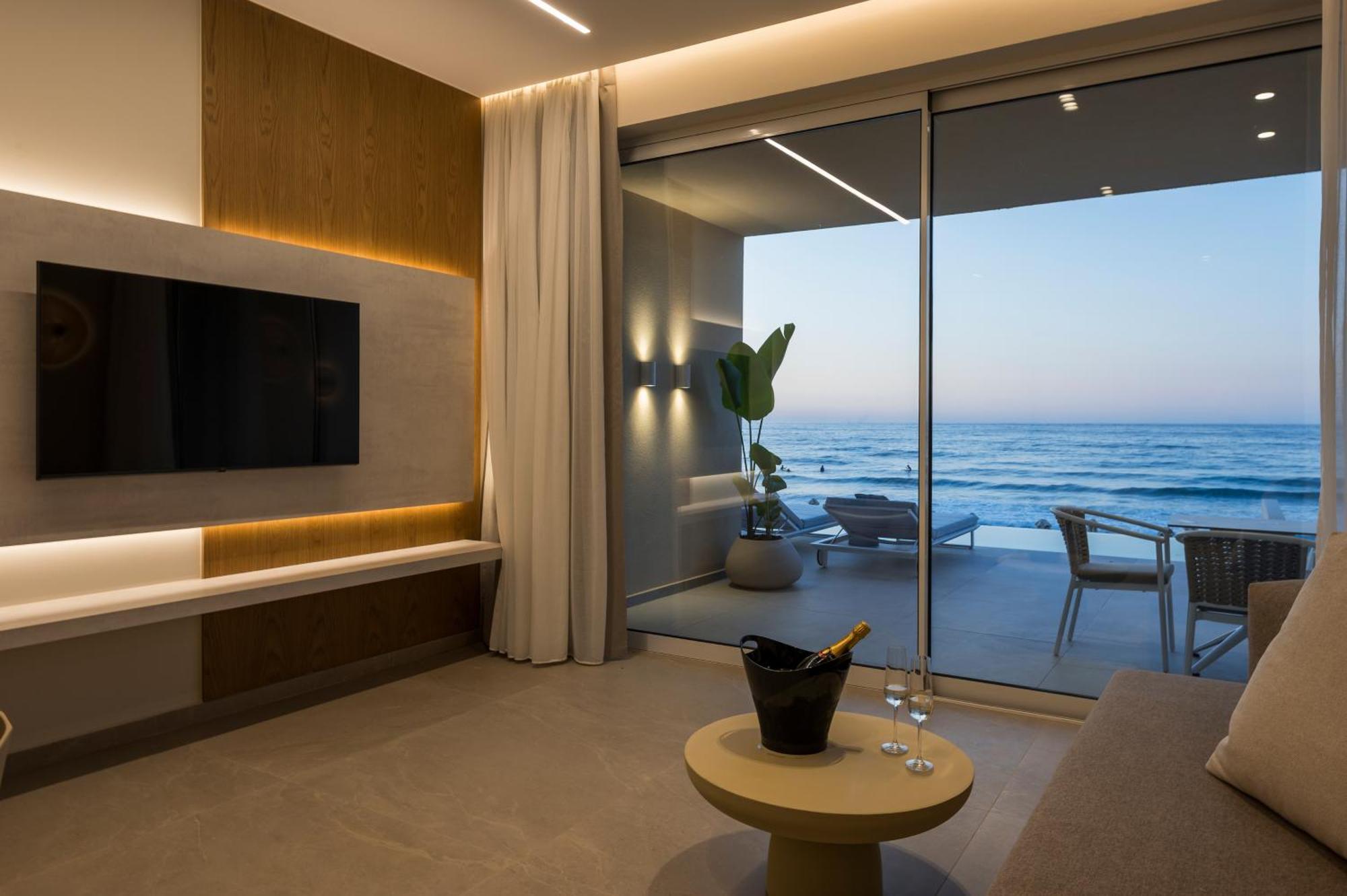 Marika 4* Platanias (Crete)